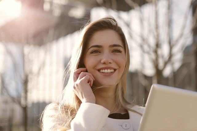 We are very excited to announce the launch of our latest cutting-edge business solution – ViVa Bots (Voice Interactive Virtual Agent). 