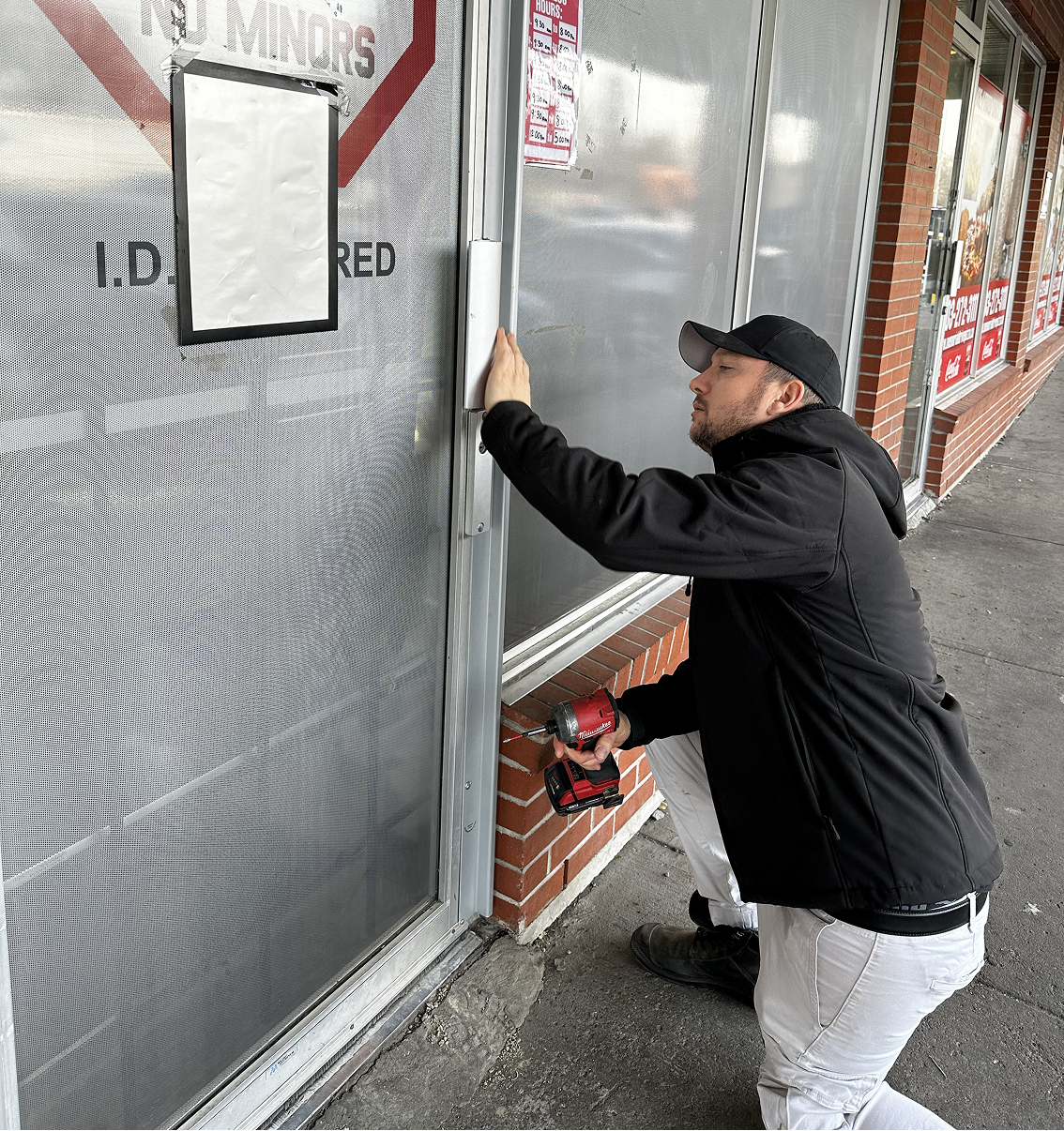 Aluminum Store Door Service Calgary
