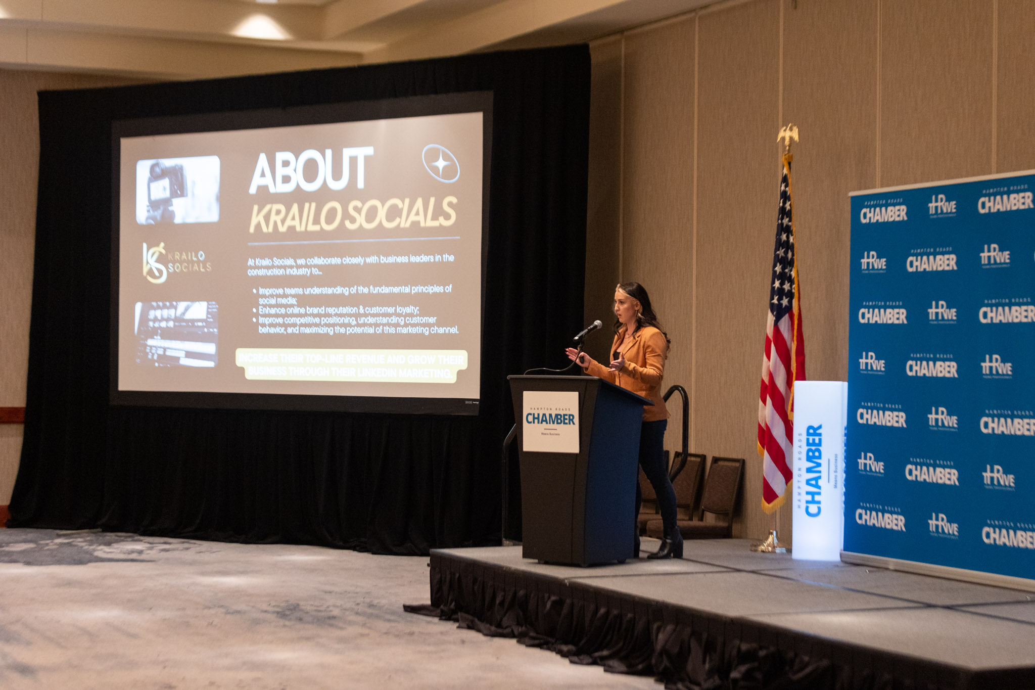 Image of Lauren Krailo speaking at tHRive Young Professional conference in Virginia Beach