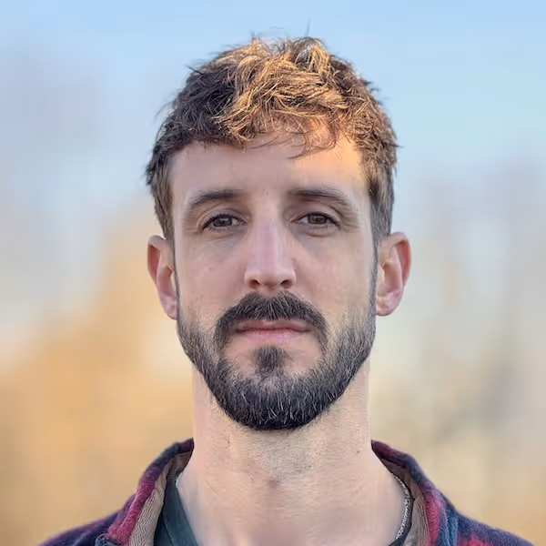 Eric Giroux headshot