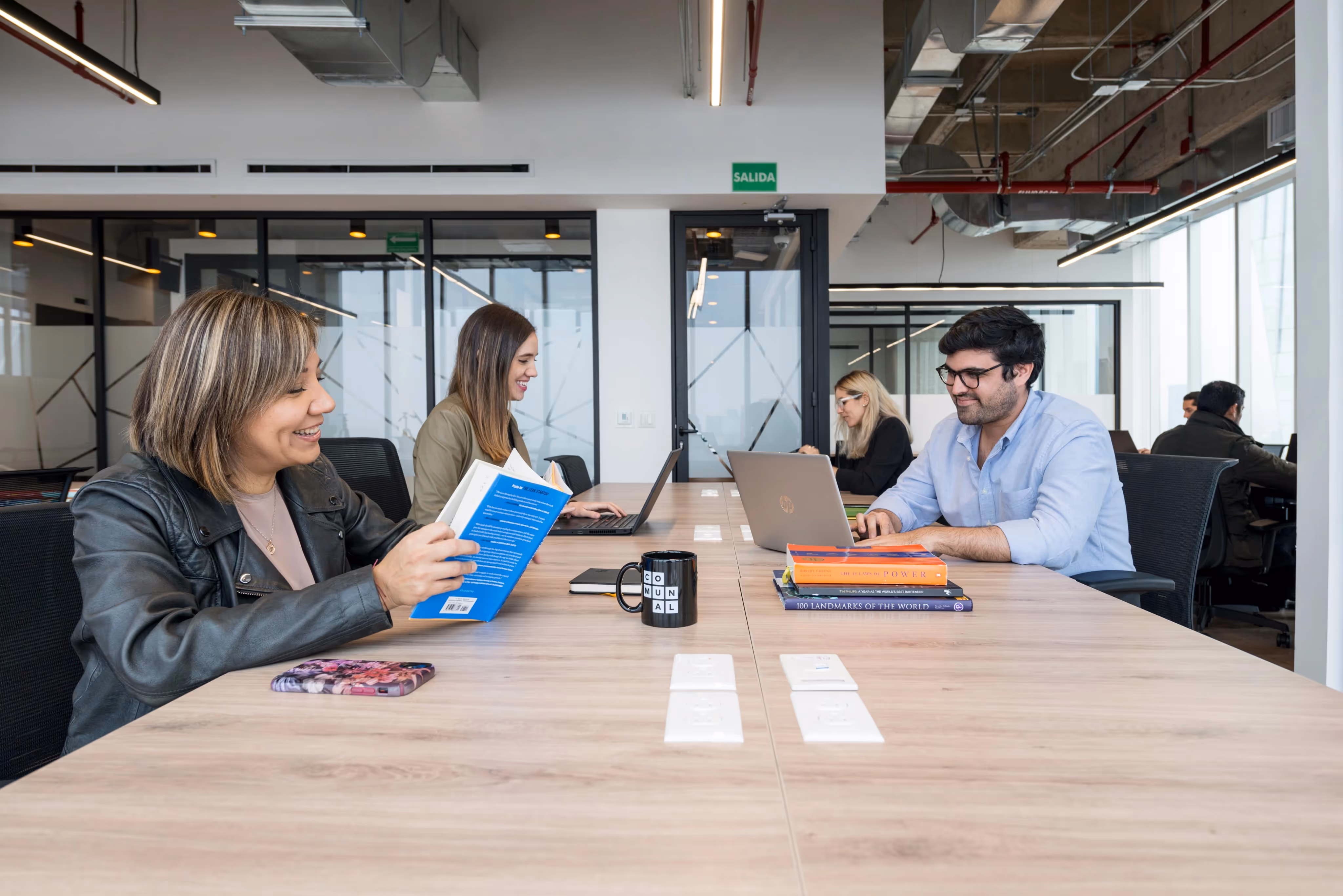 Comunal Insurgentes, Ciudad de México, México