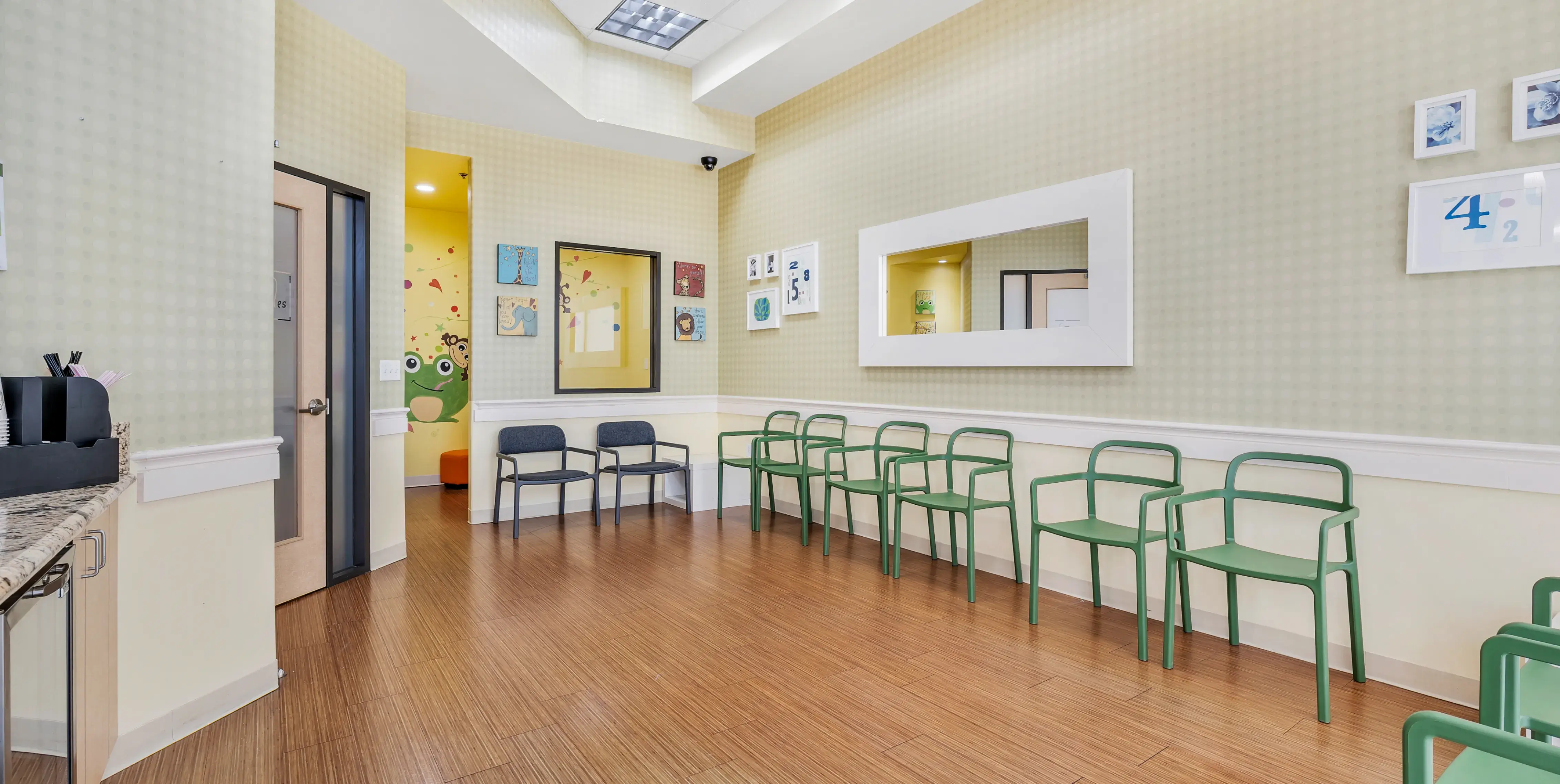 a room with a bunch of chairs in it