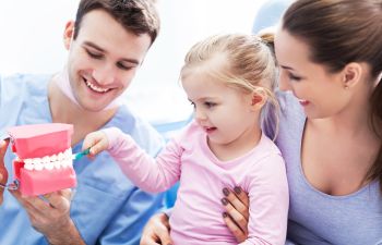 Sugar Land Pediatric Dentists Help Autistic Children Have Good Experiences in the Dentist Chair