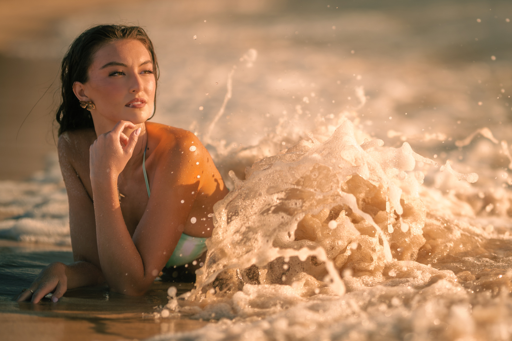 Model Rachel Pizzolato photoshoot with Empyreal Magazine on the beach.