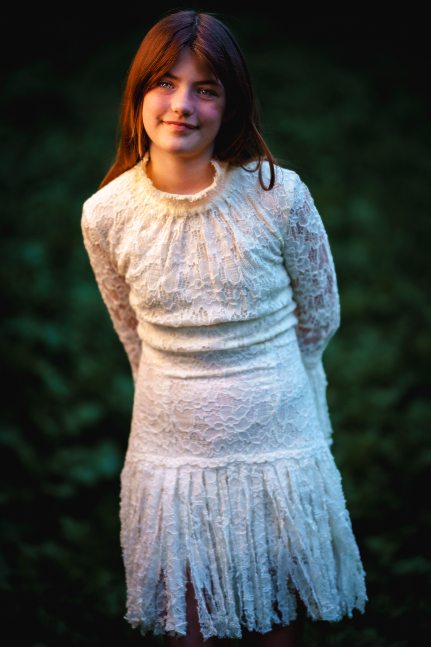 Lilou Lang expressive portrait in golden hour light at Fryman Canyon Park