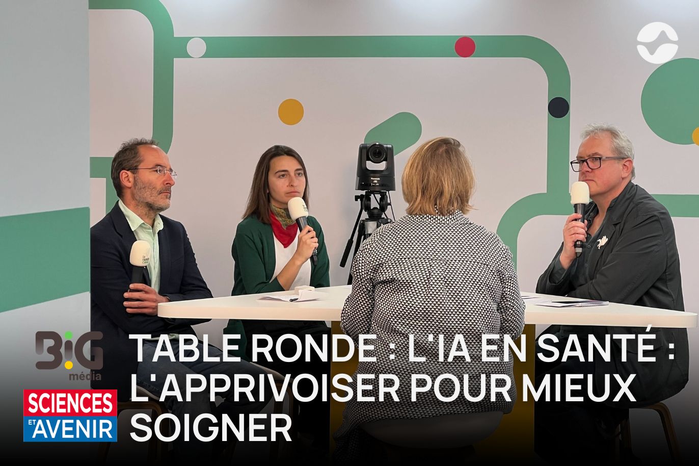 photo de la table ronde de big media à santexpo