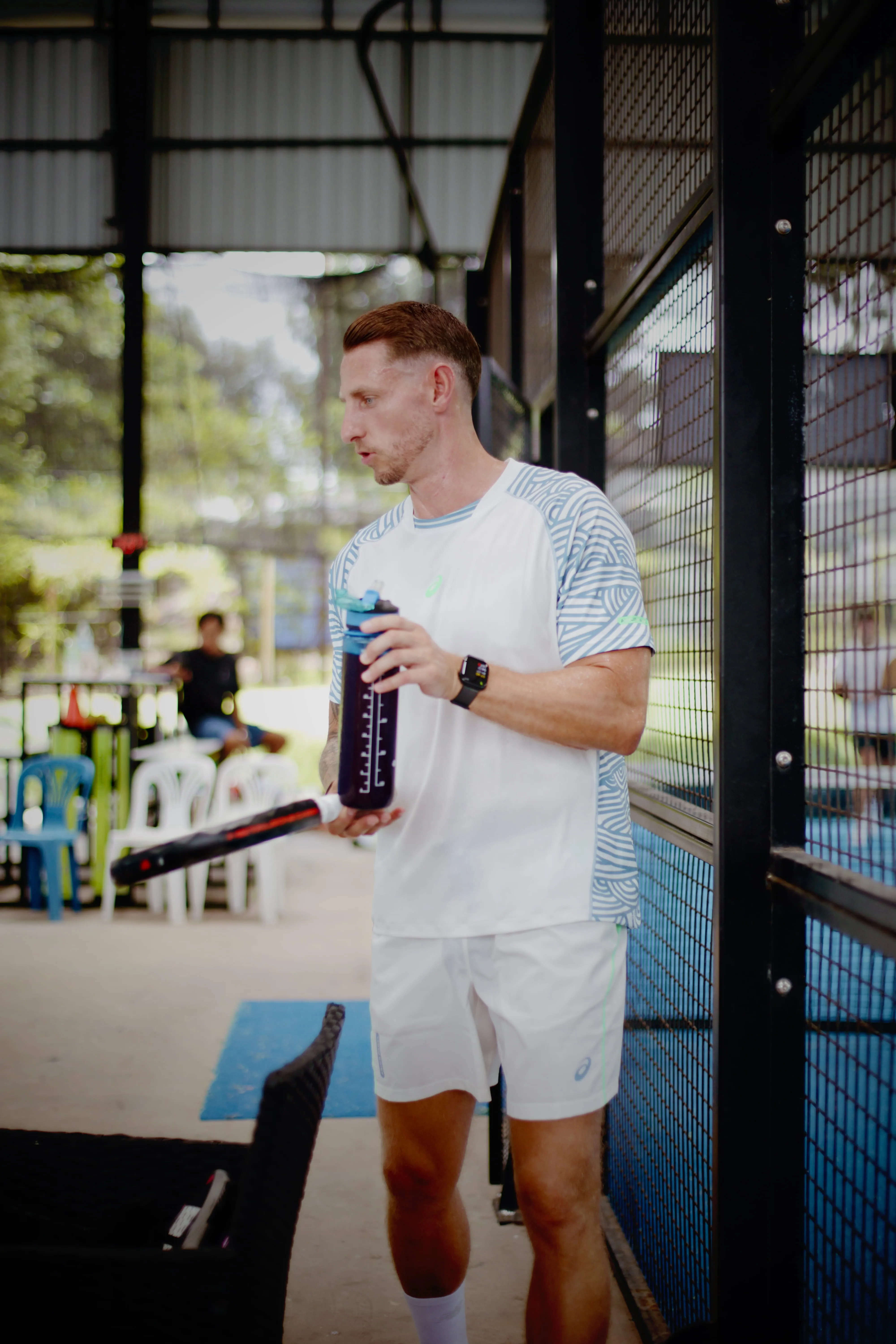 A player leaving the court between sessions