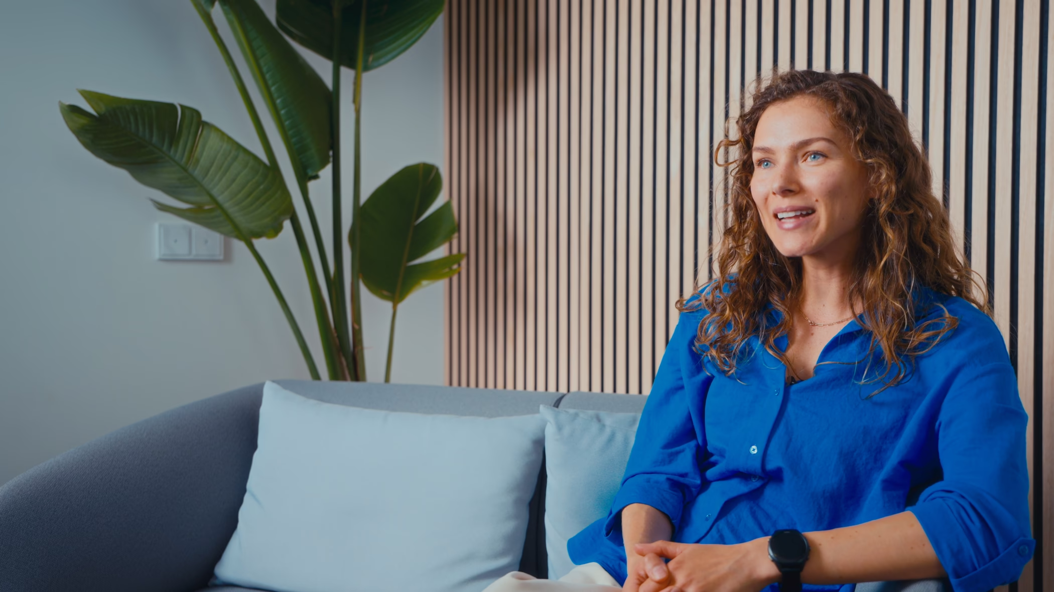 Video-Thumbnail mit Isabella, Mitarbeiterin von ecoplanet im Interview