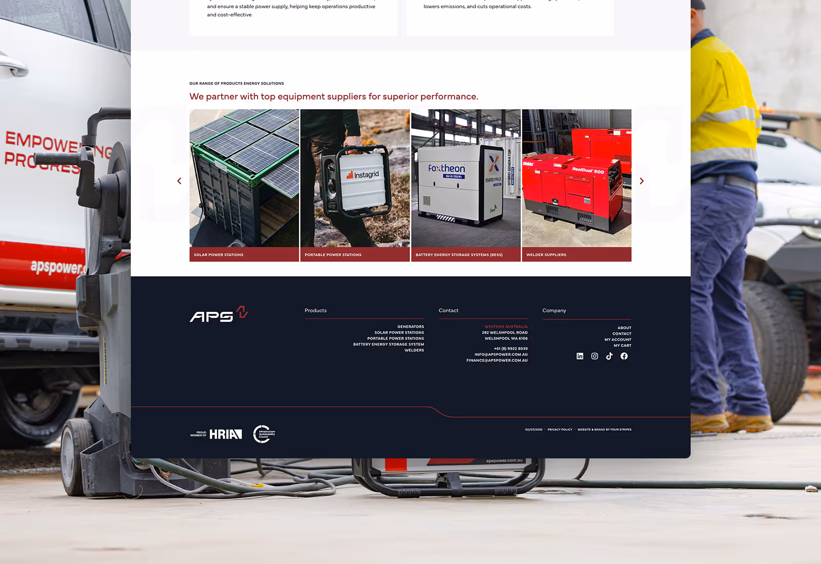APS website product category section showing solar power stations, portable power stations, battery energy storage systems, and welder supplies.