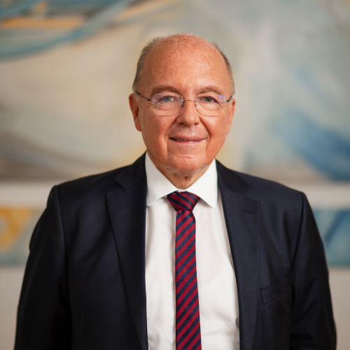 Porträt einer Mitarbeiterin von ABG Partner