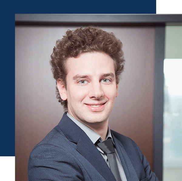 Porträt einer Mitarbeiterin von ABG Partner