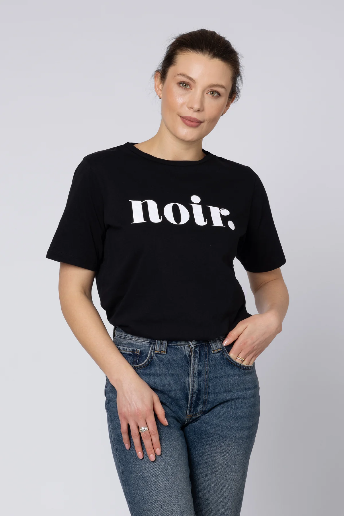 Black T Shirt saying Noir