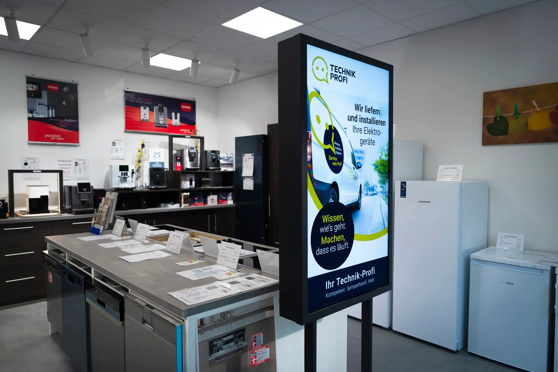 Technik-Profis und LobbySpace starten eine strategische Partnerschaft: Über 400 Digital Signage Player werden ausgerollt