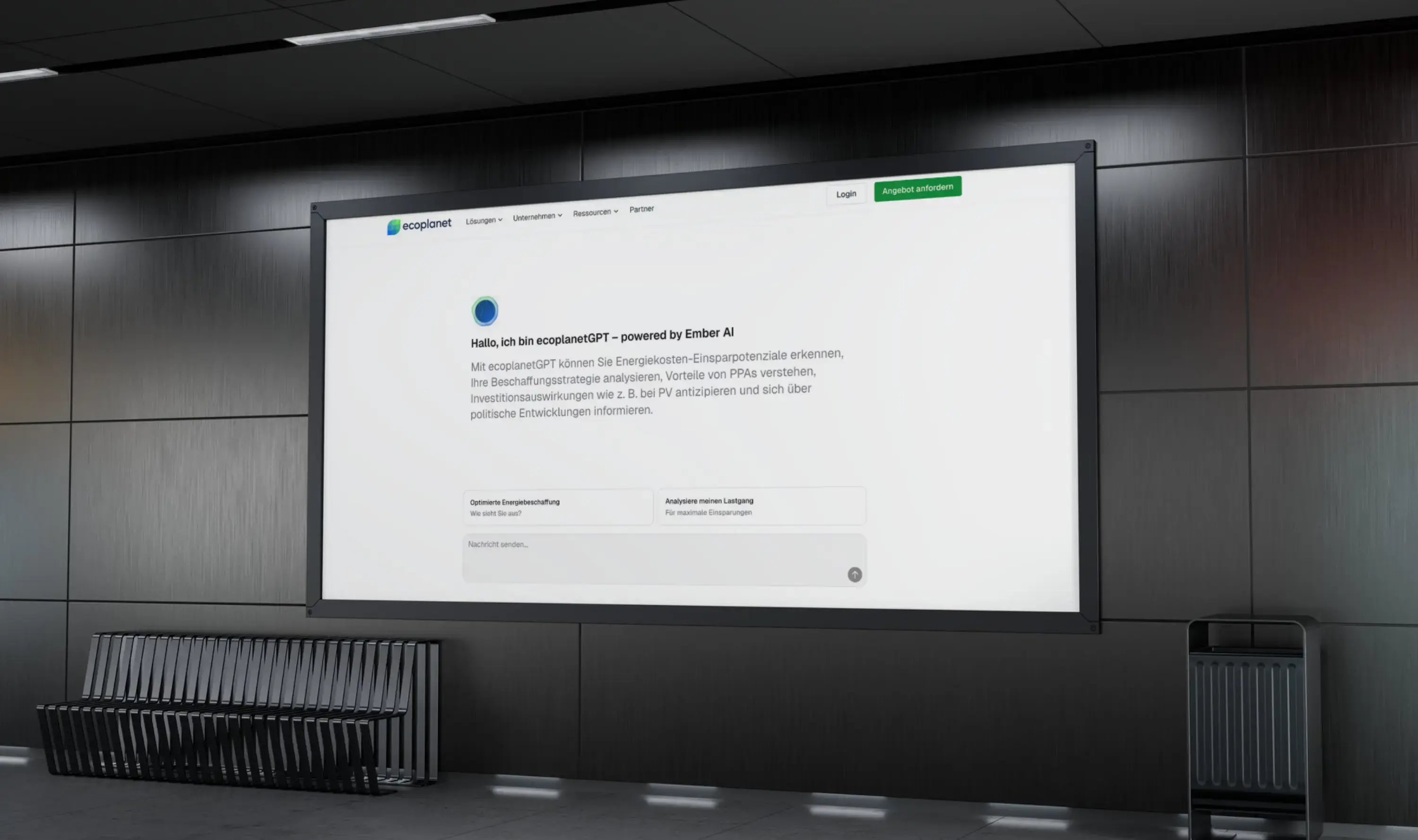Präsentationsfolie auf Leinwand in dunklem Raum