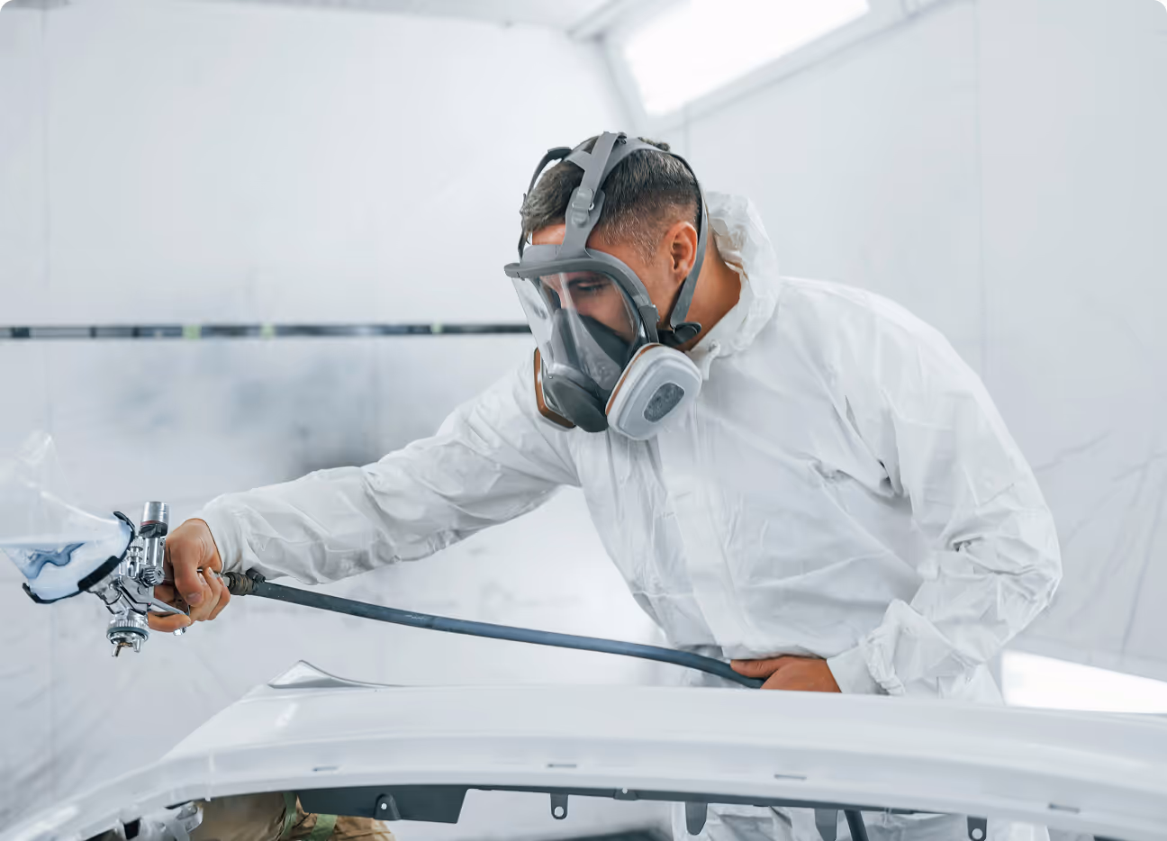 Over 34 års erfaring med vådlakering til krævende miljøer