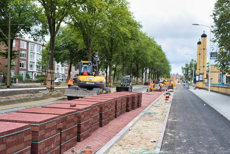 De herinrichting van Tramlijn 16 in Den Haag.