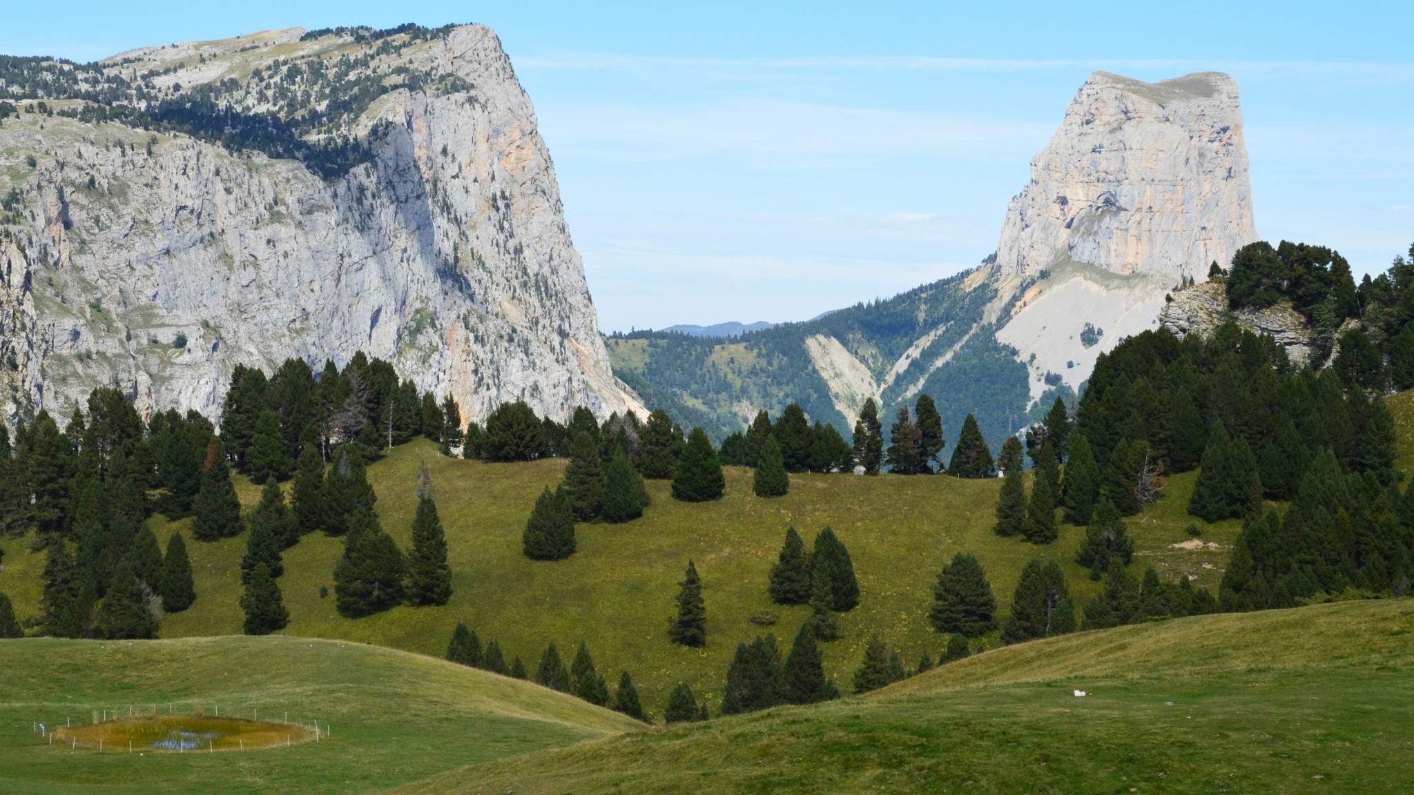 Hauts plateaux du Vercors, paysage ouvert et sauvage — séjour Photo en Montagne.