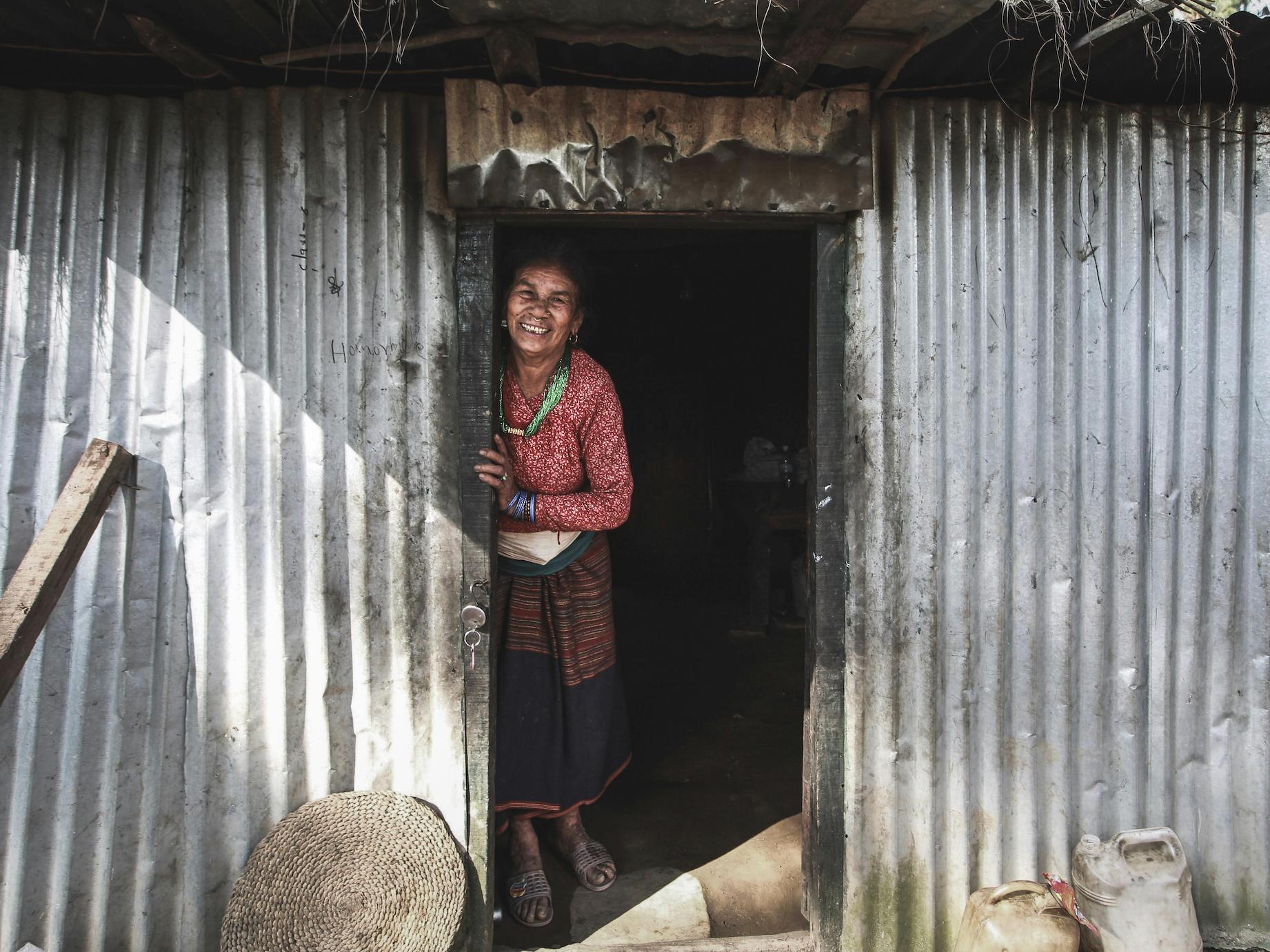 Portrait d'un habitant du Teraï au Népal — trek solidaire Rebuild.