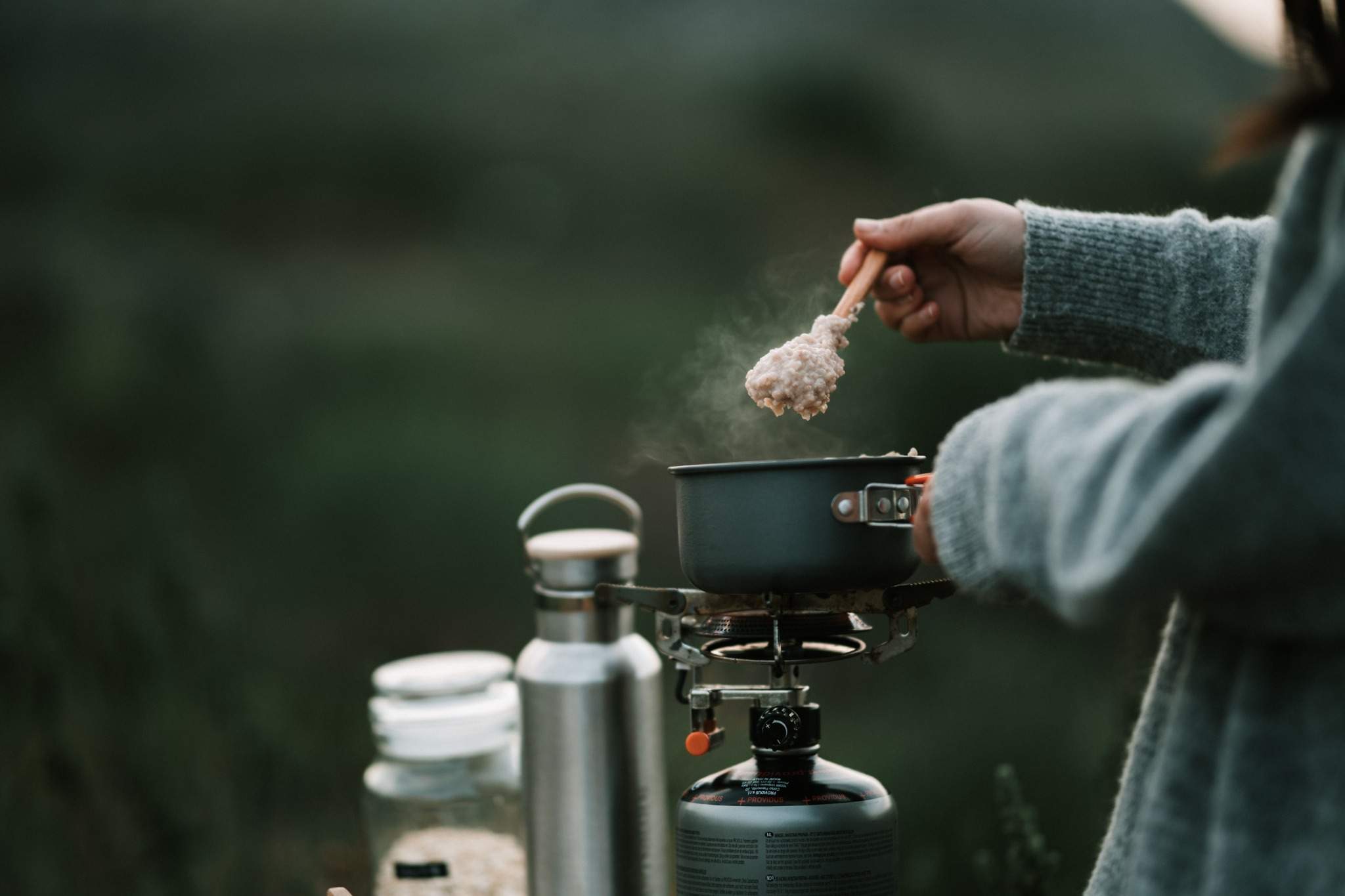 Repas préparé au bivouac — séjour Photo en Montagne.