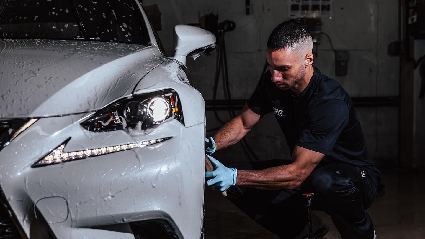 PRO Club Auto Salon detailing bay