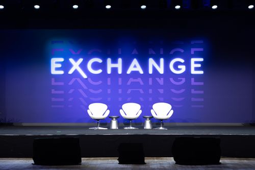 Exchange gathers industry titans, including Arnott
