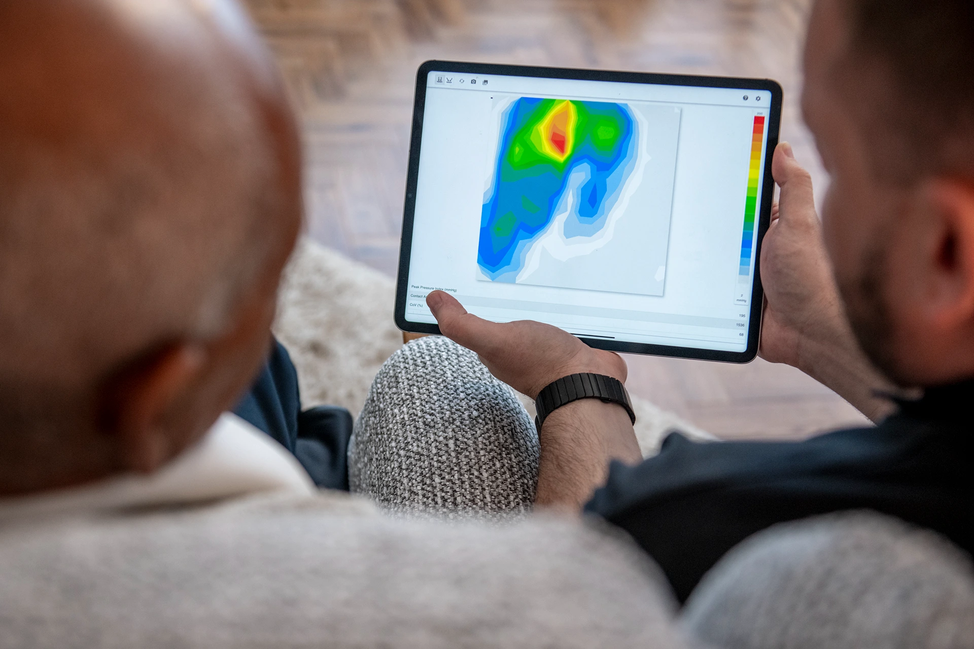 Pressure mapping software being shown to client