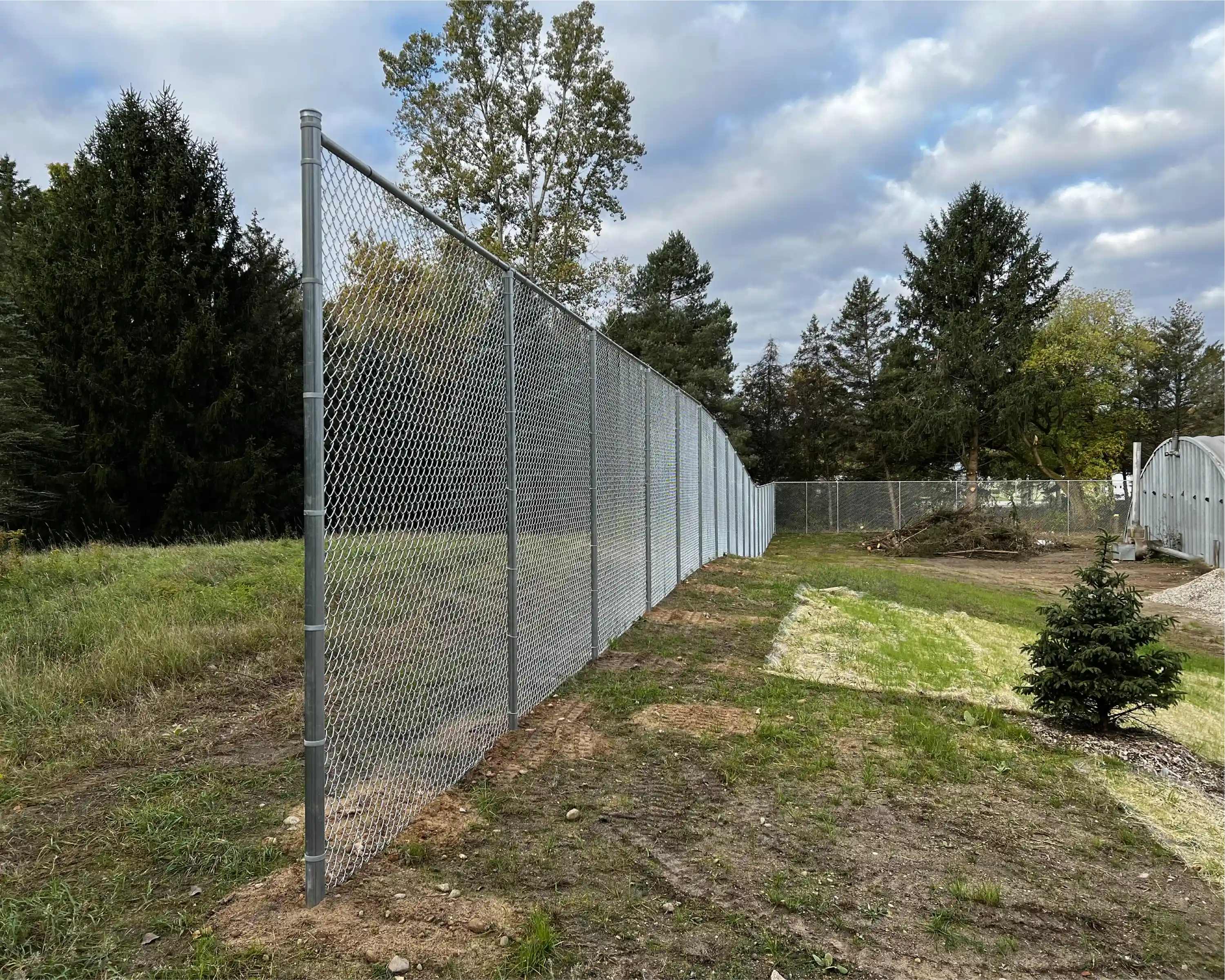 chain link fence installation in michigan