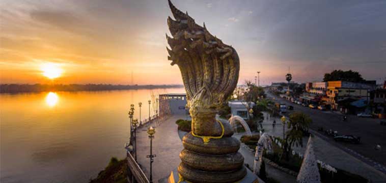 ลานพญาศรีสัตตนาคราช