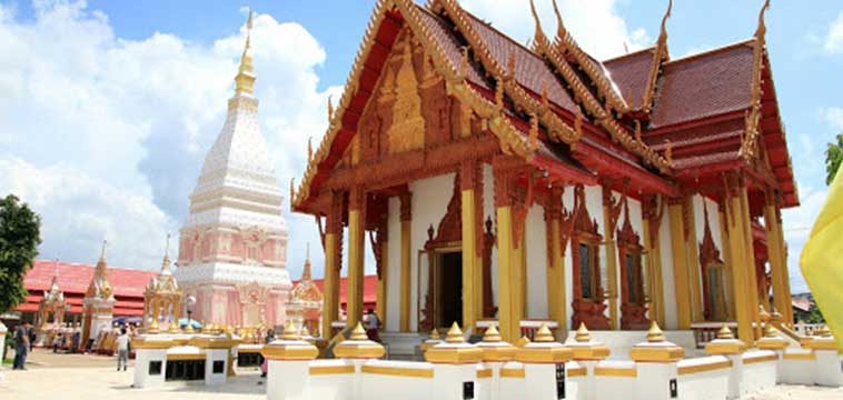 พระธาตุเรณูนคร