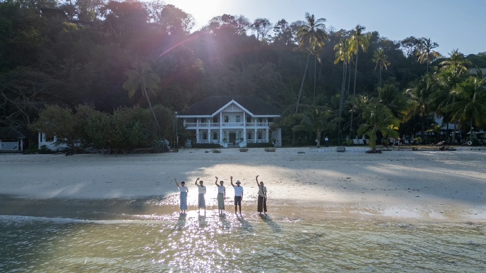 "เที่ยวภูเก็ตต้องไม่พลาด! พิกัดตามรอยซีรีส์ The White Lotus ซีซัน 3