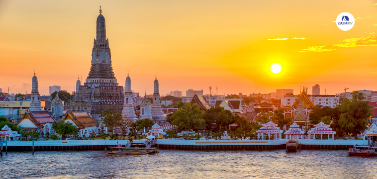 วัดอรุณราชวราราม (วัดแจ้ง)