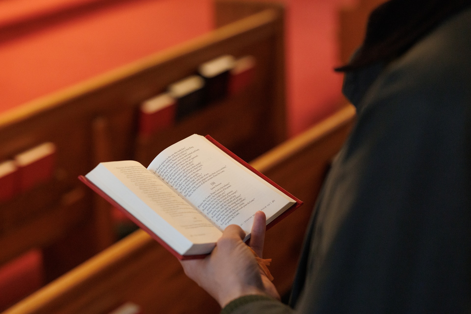 Explore the global Anglican story