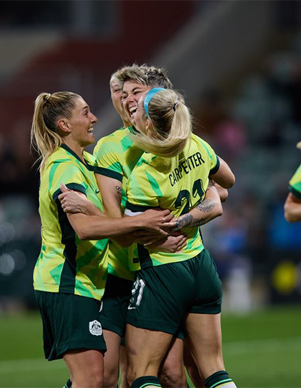 A stoppage time goal meant Australia had to settle for a 1-1 draw with Slovenia in an international women's friendly on Sunday.