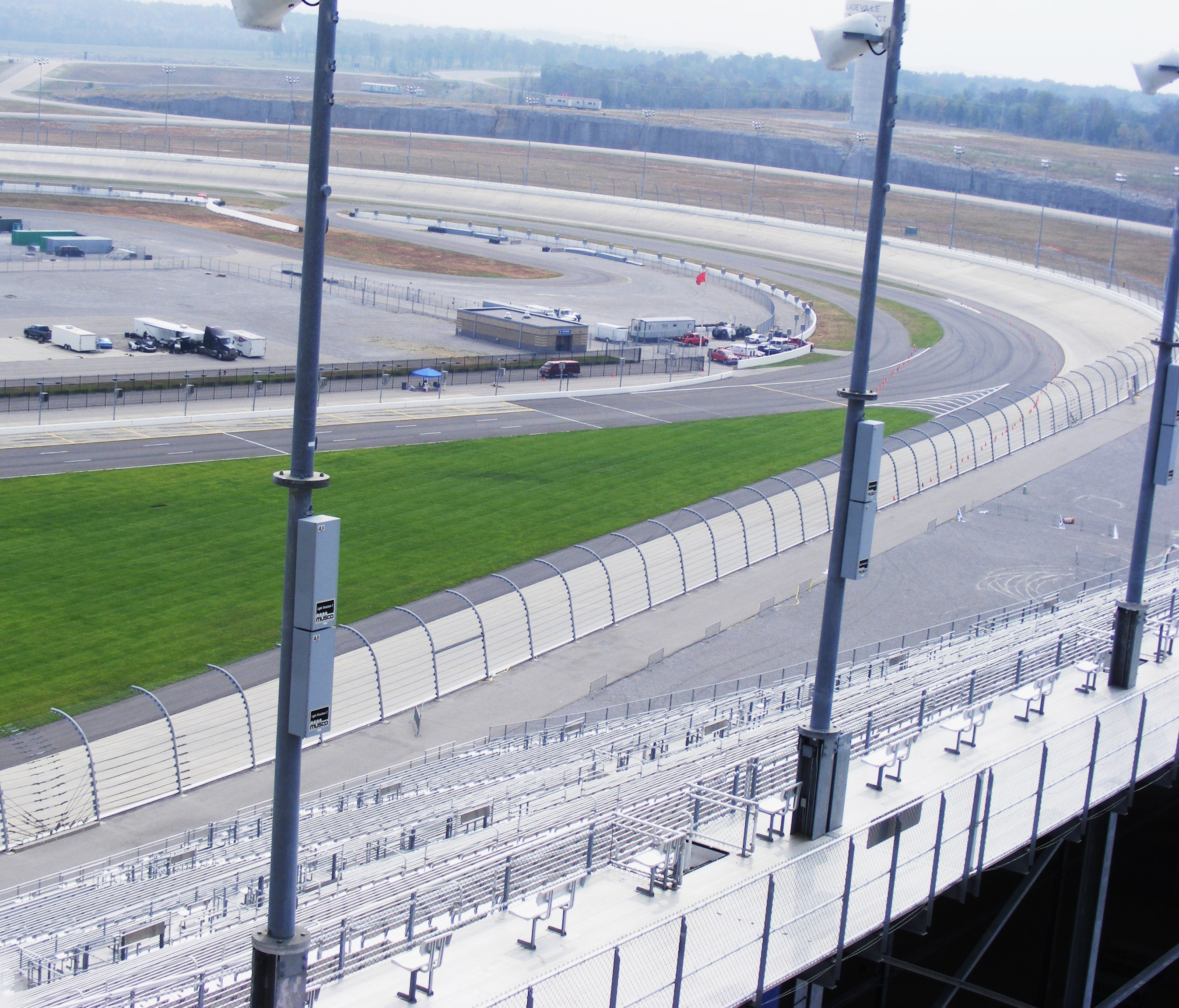 Nashville Superspeedway — grandstand / facilities