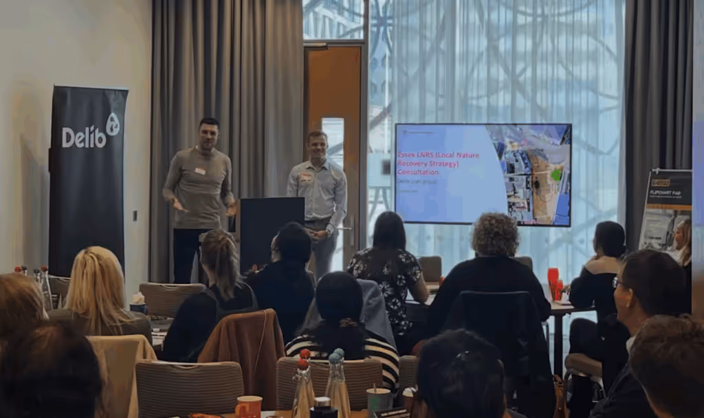 delib team running a presentation on LNRS consultations