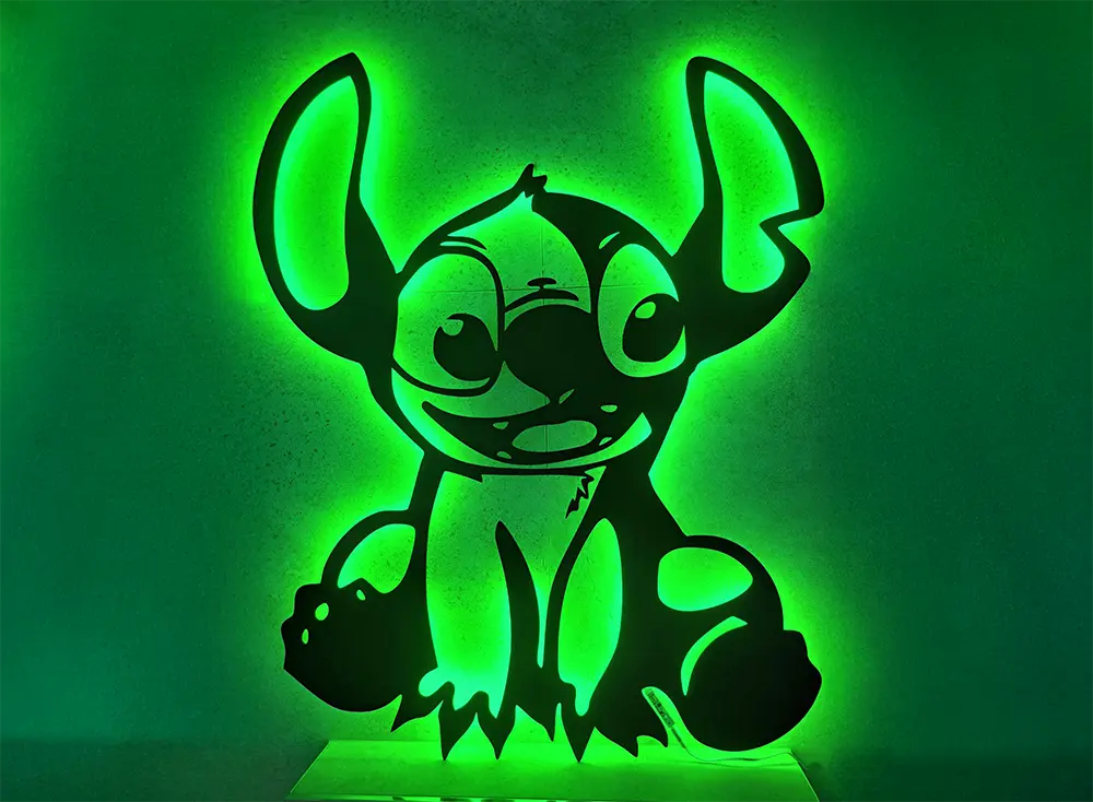 drewniany-dinozaur-z-podswietleniem-led