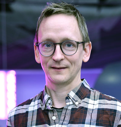 Prof Daniel Elson
