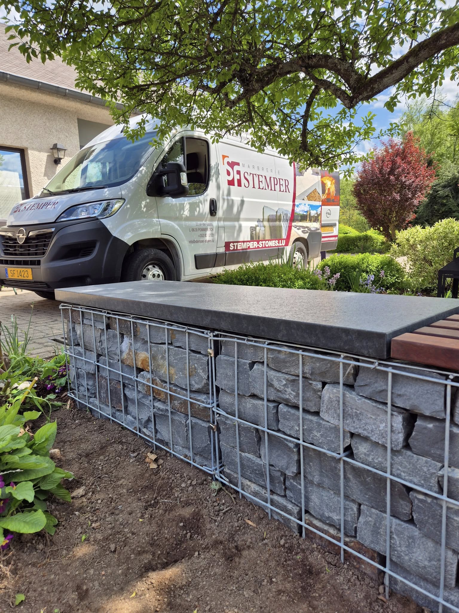 Banc de Jardin en Pierre