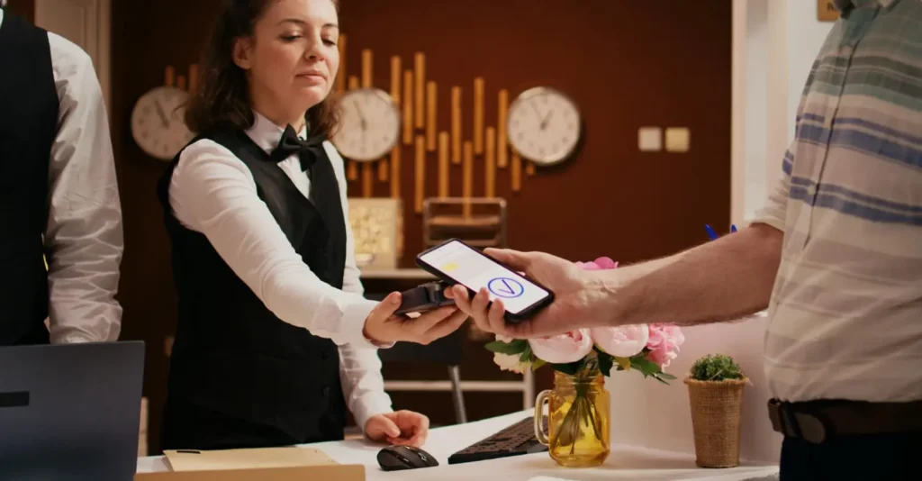 small-hotel-management-software