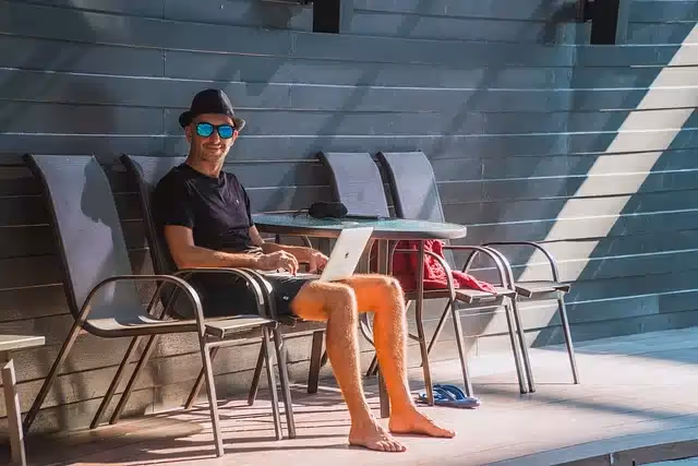 types-of-hotel-guests