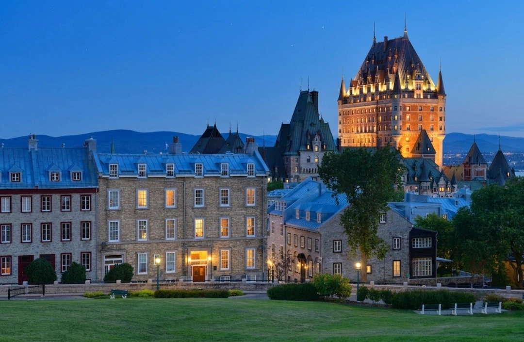 best hotel management platforms for UK