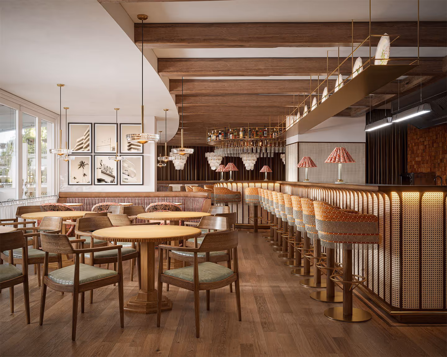 Overview of the restaurant