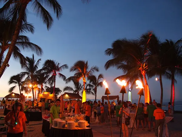 Outdoor event in hawaii