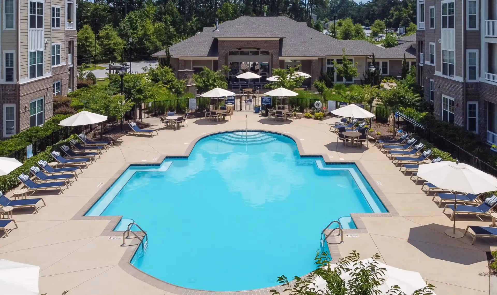 pool