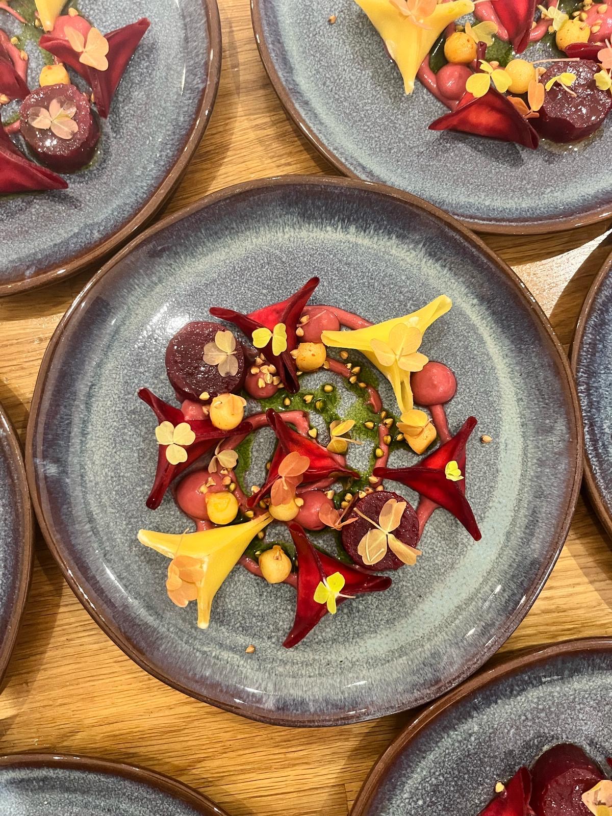 [team] image of the head chef (for a modern restaurant)