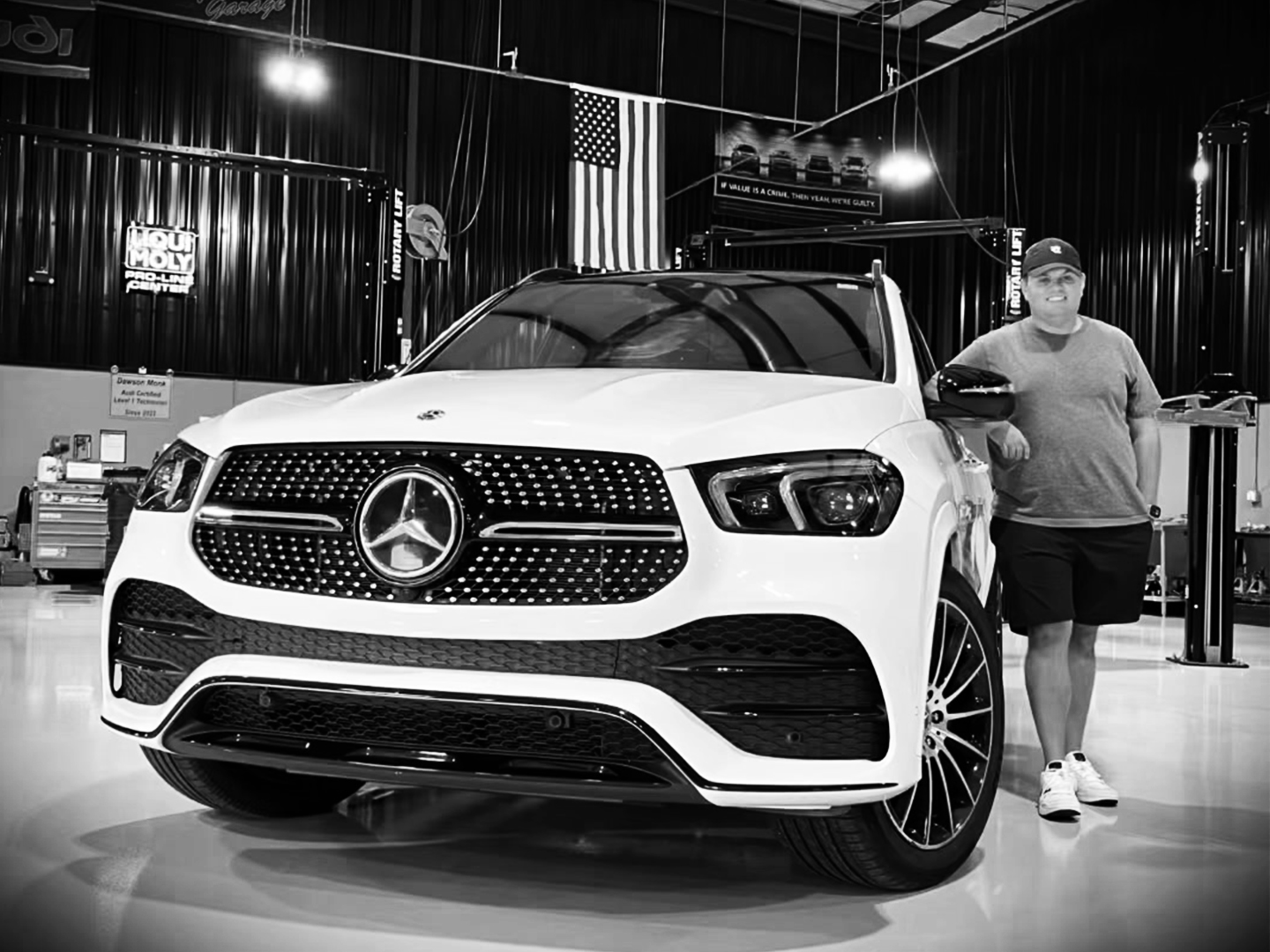 Mercedes‑Benz GLE 450 outside Cooper’s after welcome service.