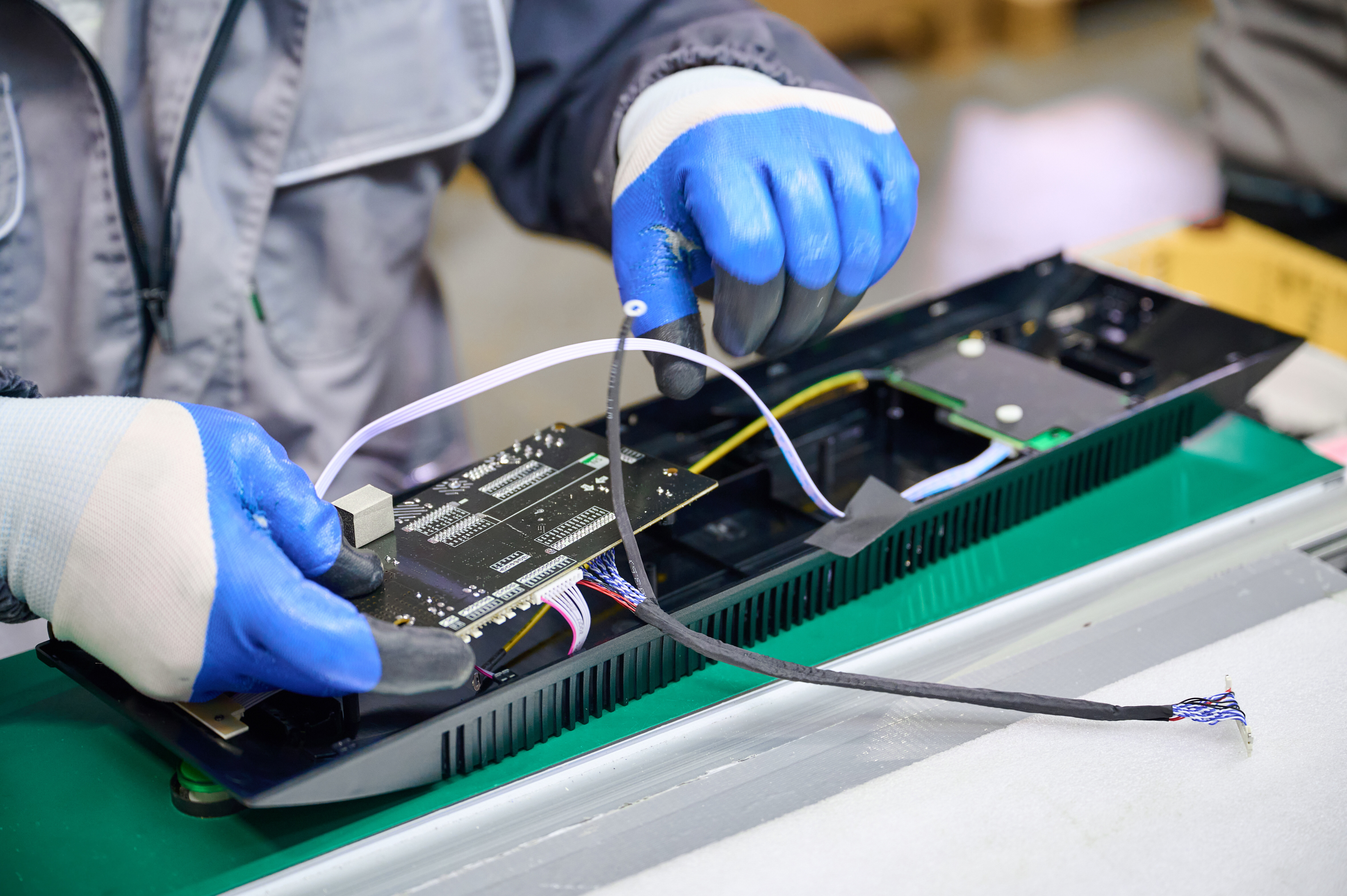 contract manufacturing
contract manufacturing near me
product assembly
low volume production
prototyping
engineering and design
design firm
low volume assembly
rapid manufacturing