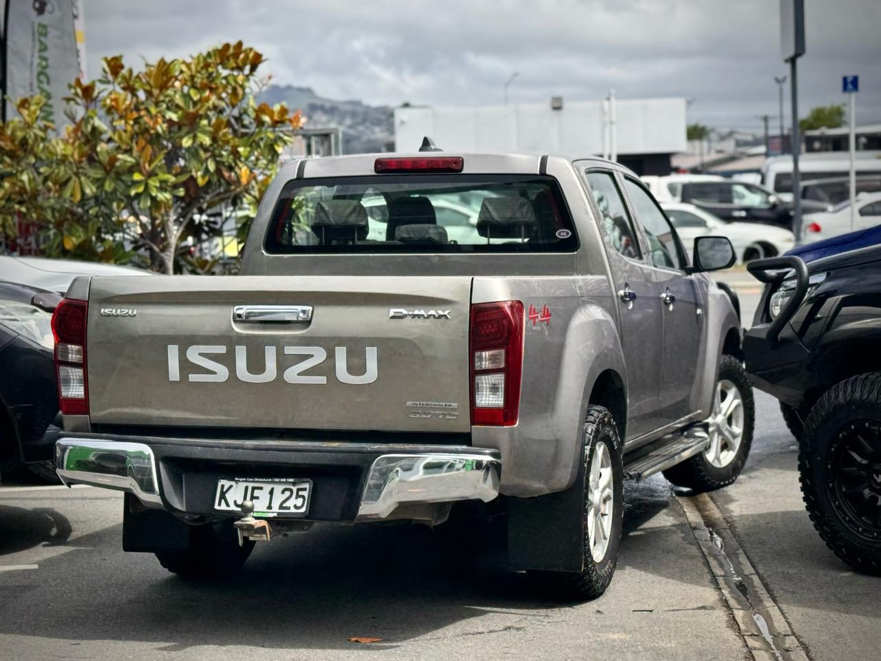 42b2158c-067b-40aa-a33f-61ba1662a901 - Image 5