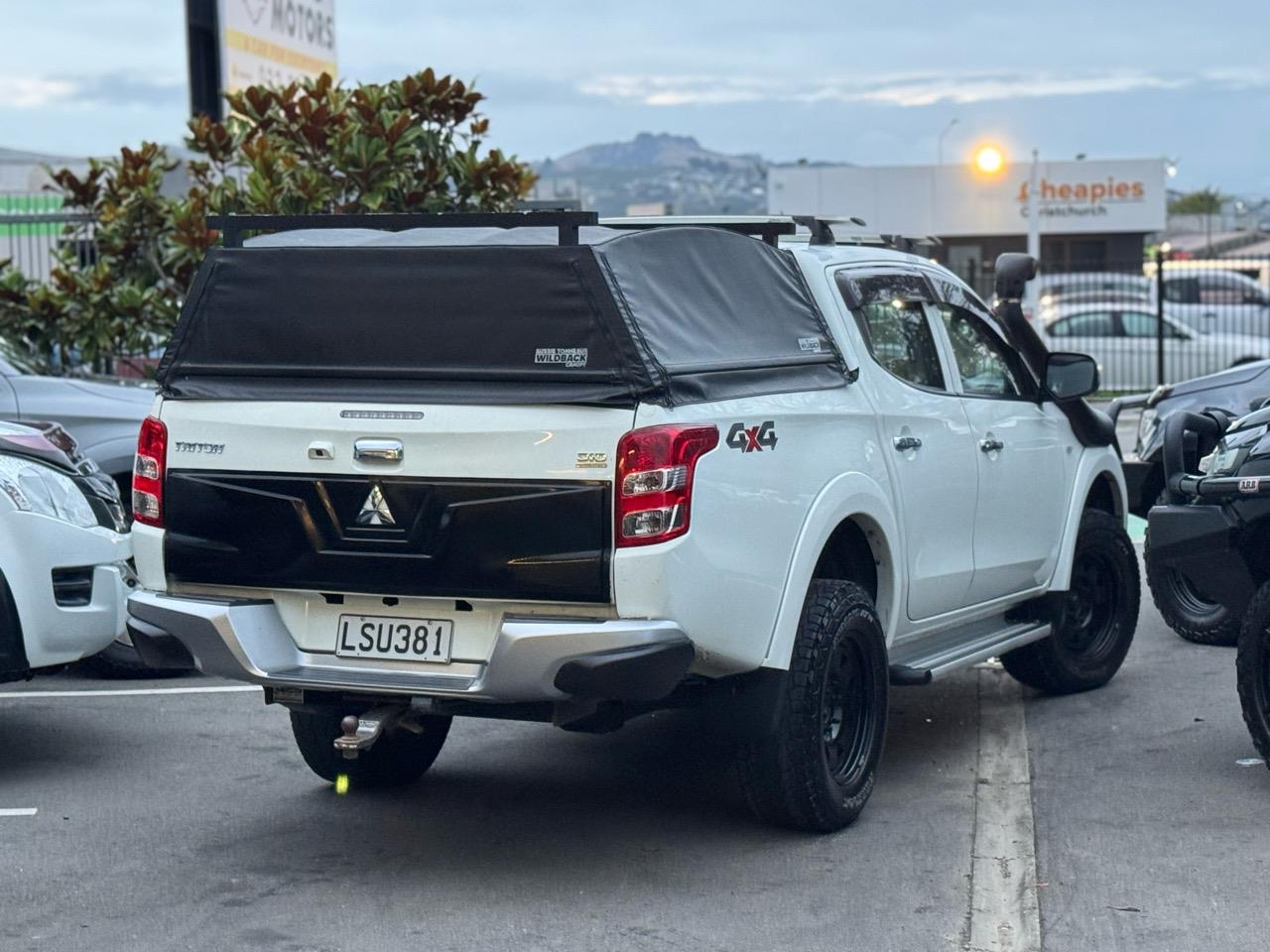 a92f49b9-f4f9-46b8-8cf0-d2b86de5040b - Image 5