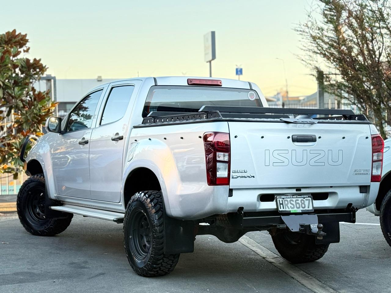 e7a178e2-dbb5-4d82-a9b9-d08a13147af0 - Image 3